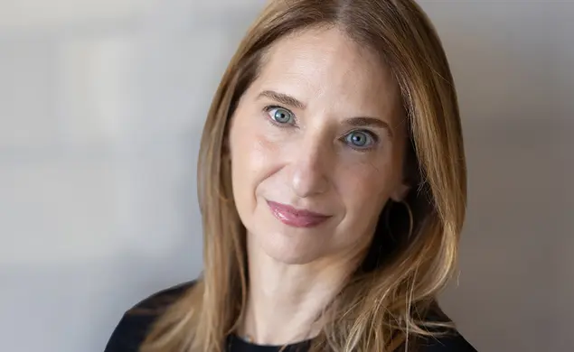 Elana Sigall ’88’s Documentary Tackles Education in Orthodox Jewish Schools Elana Sigall ’88’s Documentary Tackles Education in Orthodox Jewish Schools