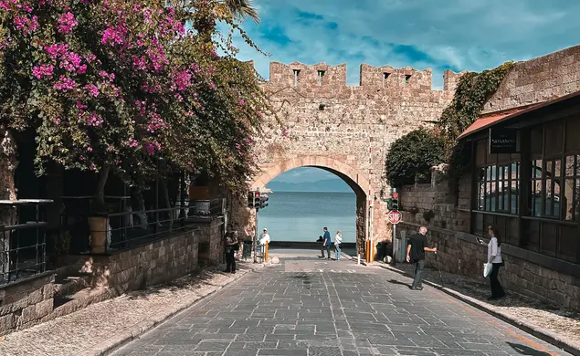 Angela Han ’28 Spent 44 Hours Wandering in Rhodes, Greece Angela Han ’28 Spent 44 Hours Wandering in Rhodes, Greece